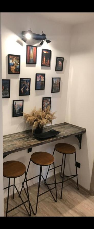 Artstudio Brasov Luaran gambar